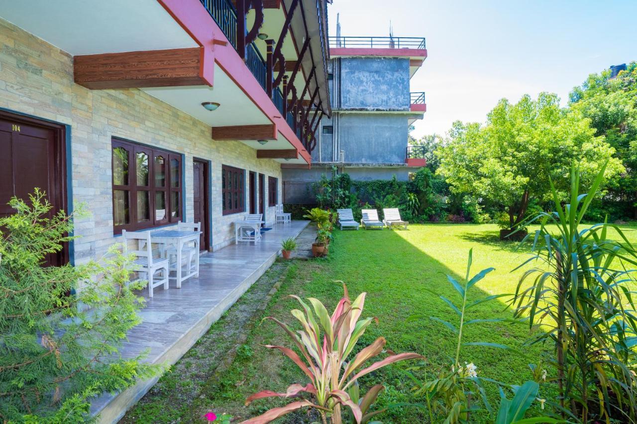 Butterfly Lodge Pokhara Bagian luar foto