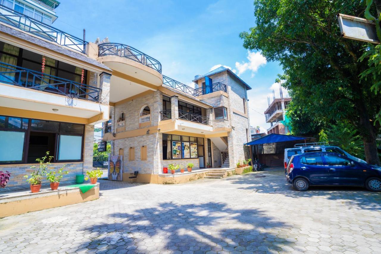 Butterfly Lodge Pokhara Bagian luar foto
