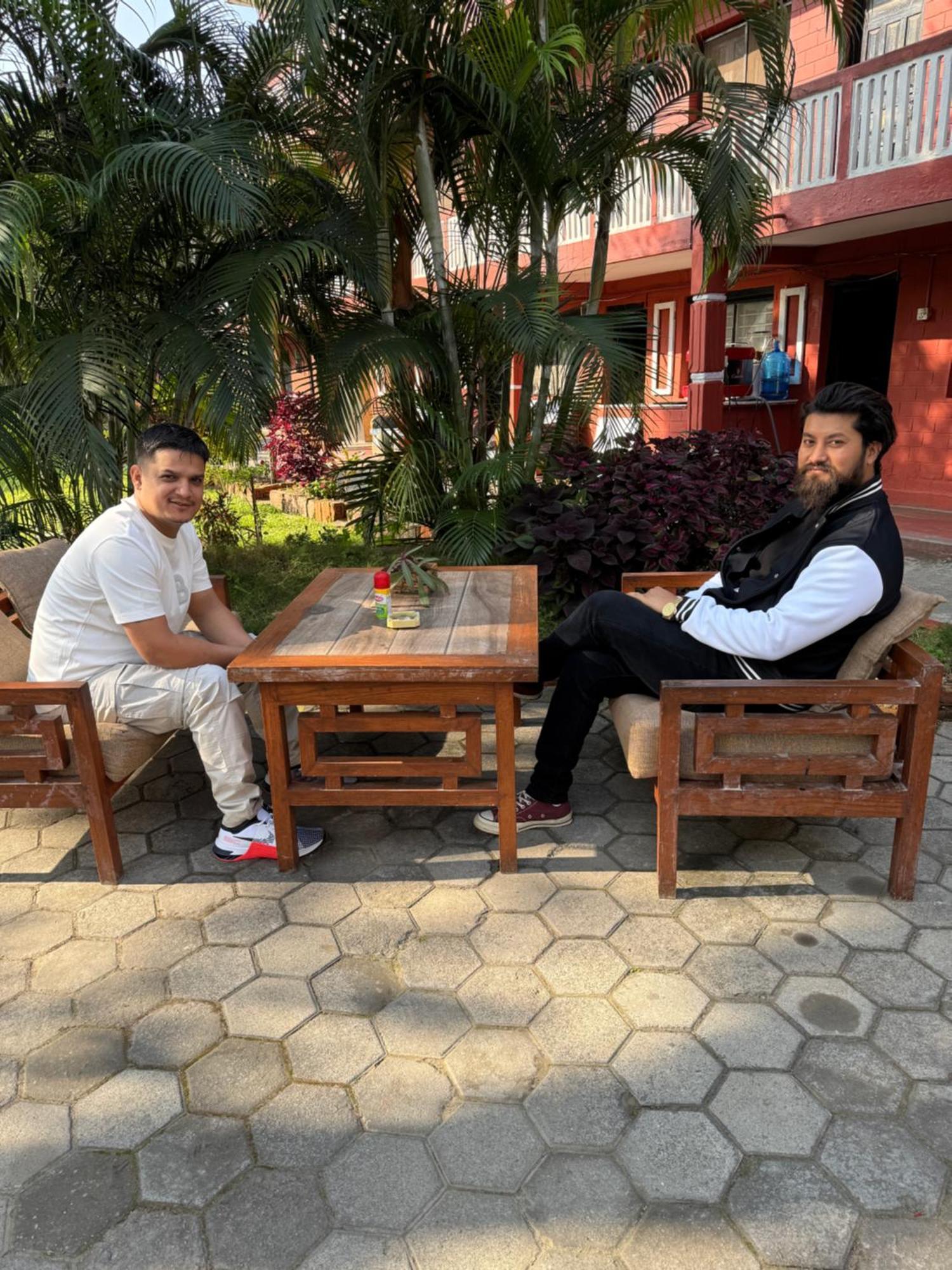 Butterfly Lodge Pokhara Bagian luar foto